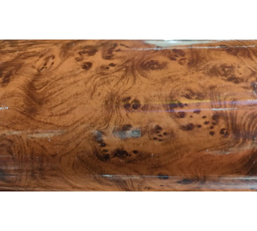 Самоклеющаяся пленка для авто и мебели под дерево темная (ширина 1,52 м) 0.5м